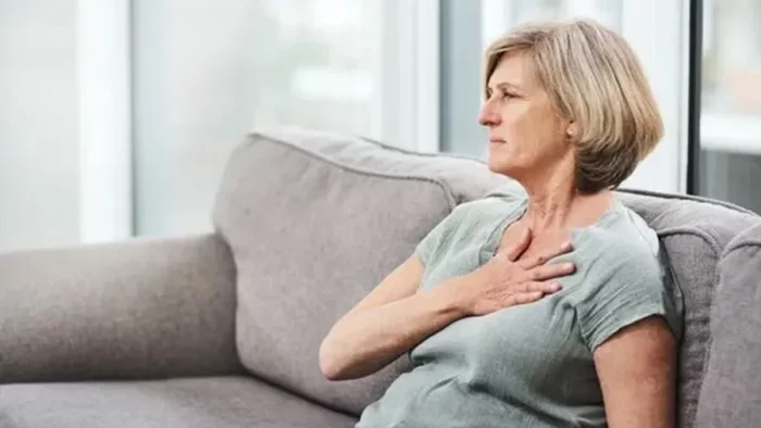 Menopoz Sonrası Kalp Krizi Riski Neden Artar?
