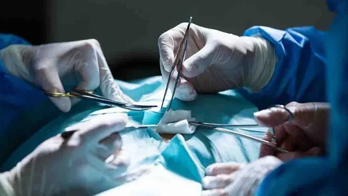 Minimal İnvaziv Kalp Cerrahisi: Balon – Stent – Kateter vs Açık Kalp Cerrahisi Karşılaştırması